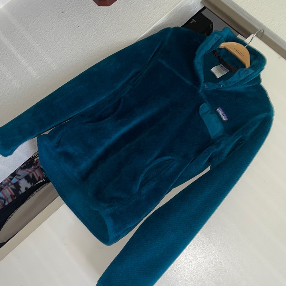 Patagonia woman Sweater